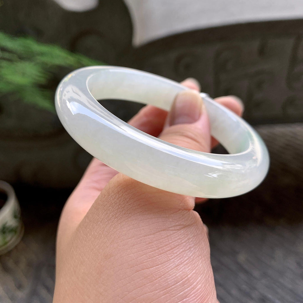 糯冰种飘绿平安镯（55.4mm）（yc195343）