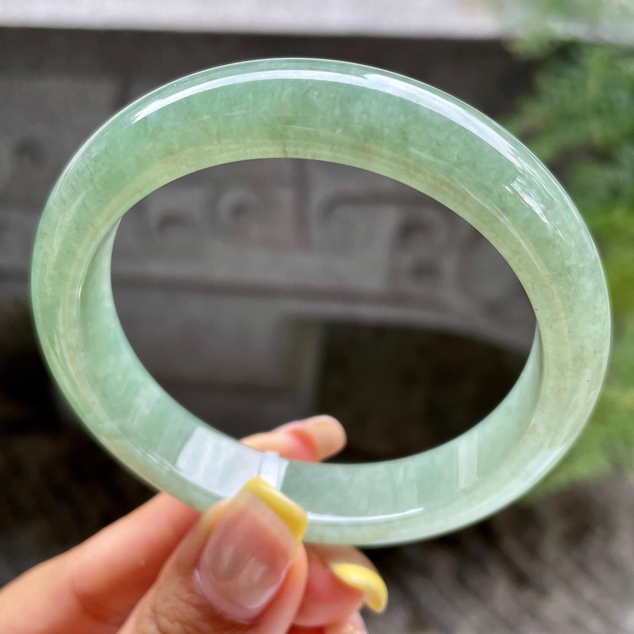 细糯种湖水绿正圈平安镯57.5圈        天然缅甸A货翡翠（yc389225）