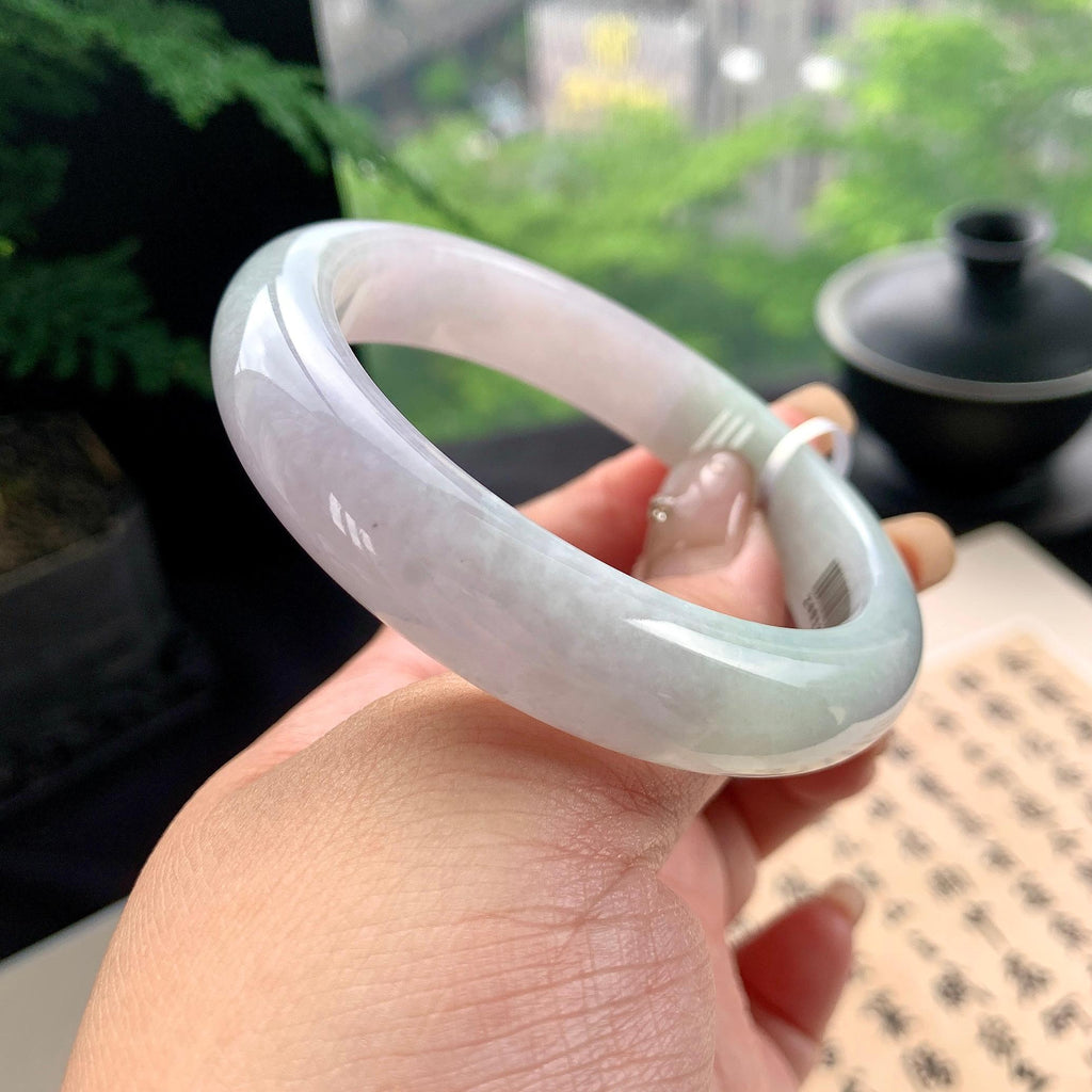 细糯种淡春彩正圈平安镯 56圈口 天然缅甸A货翡翠（yc473081）