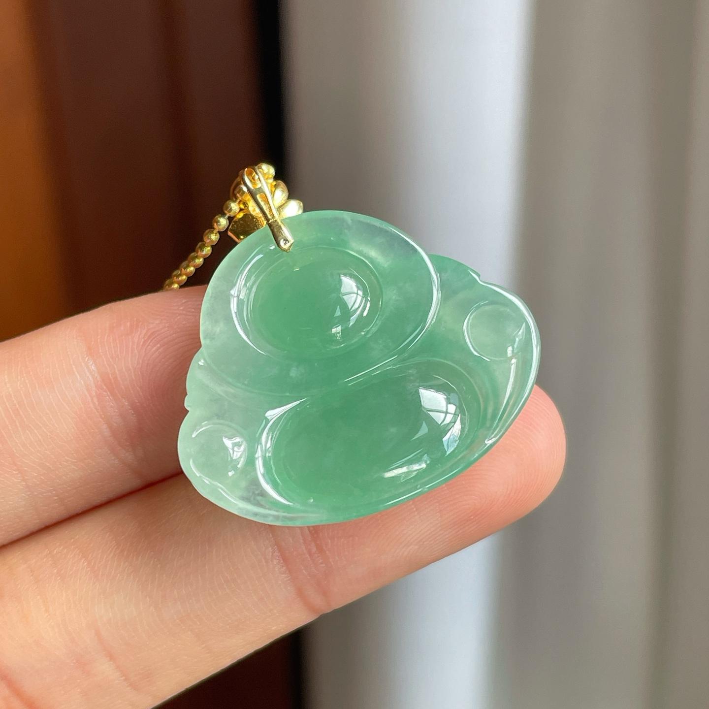 18k金扣晴绿底翡翠佛公（yc247180）