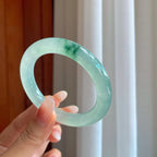 冰种飘花翡翠圆条手镯（53mm）（yc274440）
