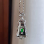 18k金镶糯冰翡翠无事牌（yc241870）