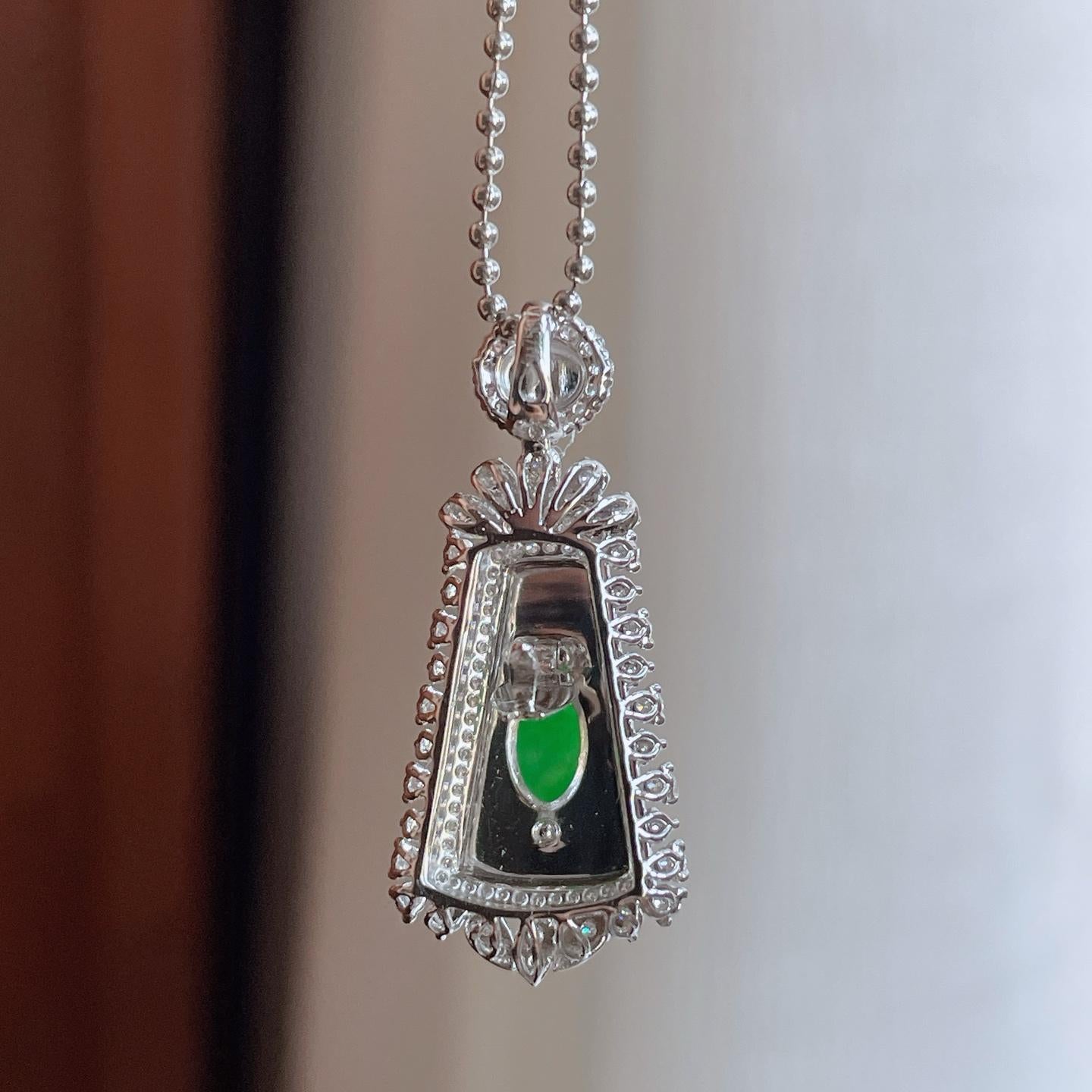 18k金镶糯冰翡翠无事牌（yc241870）