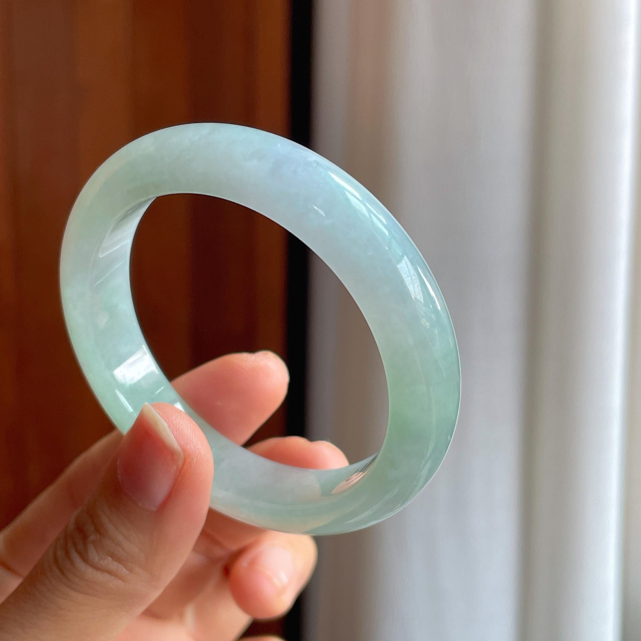 糯冰淡春带彩翡翠平安镯（51.3mm）（yc344649）