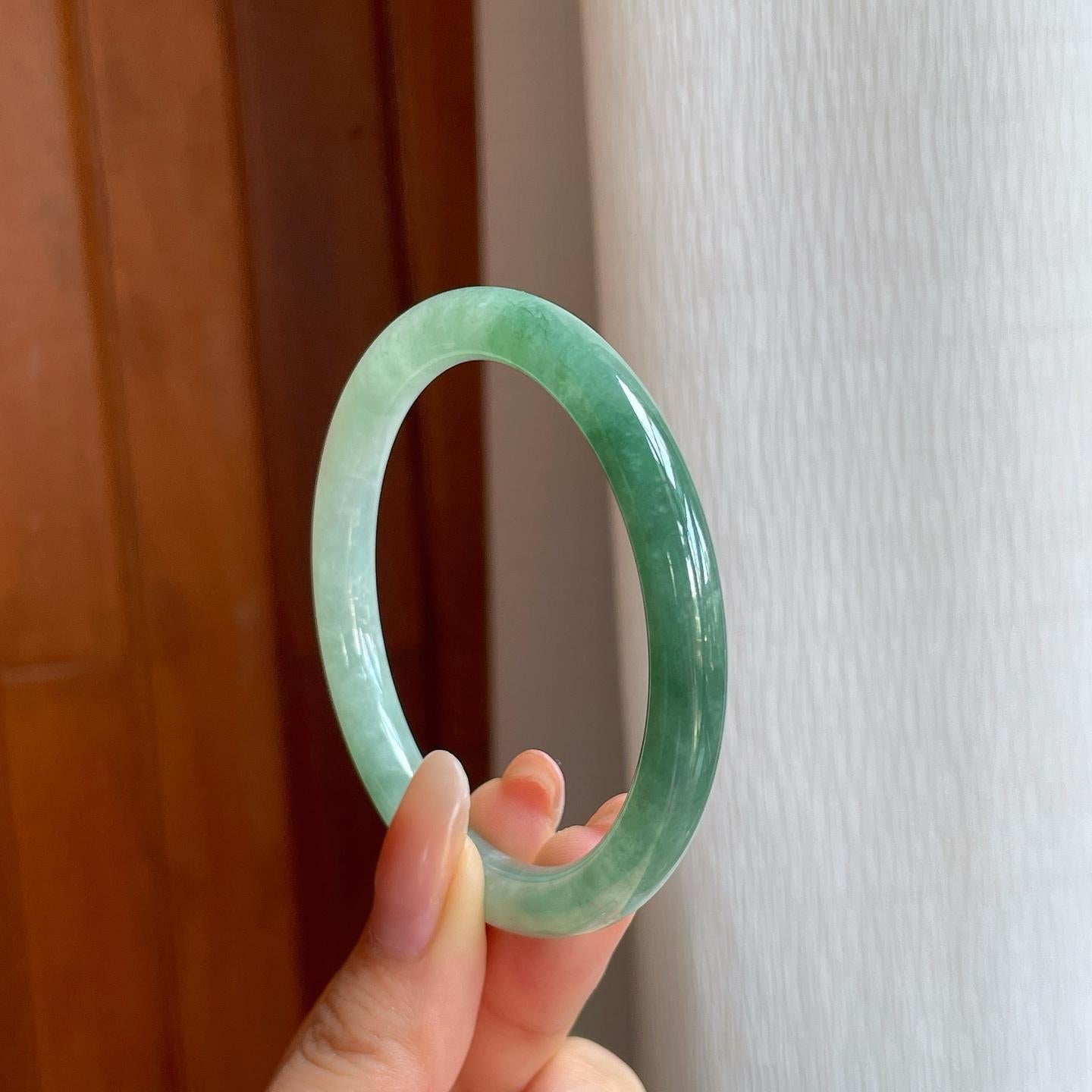 糯冰半山半水翡翠圆条手镯（54.7mm)（yc365770）