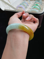 糯冰飘黄正圈翡翠手镯（58mm）
