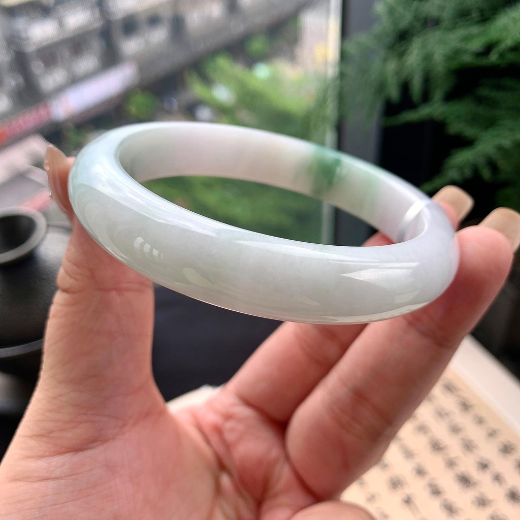 大圈口 细糯种飘绿花洒金正圈平安镯 61圈口 天然缅甸A货翡翠（yc477611）