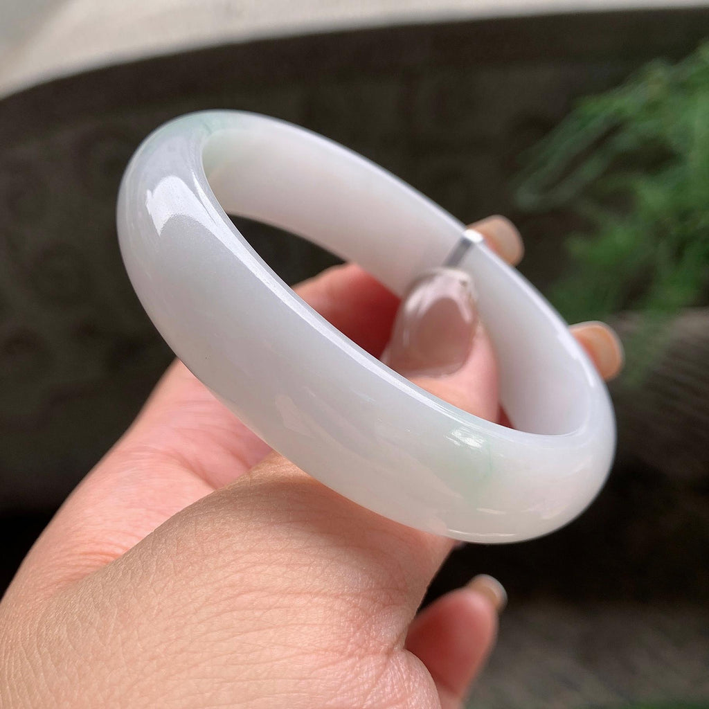 小圈口 细糯种飘淡绿花贵妃手镯 53.5圈口 天然缅甸A货翡翠（yc375008）