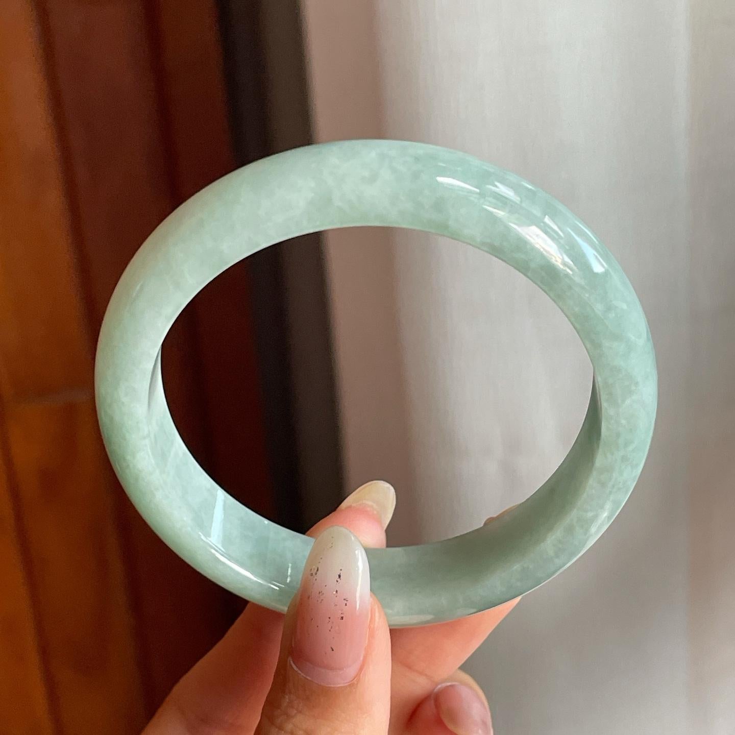 细糯种晴底翡翠平安镯（57.2mm）（yc220244）