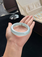 冰种蓝晴底正圈翡翠手镯（55mm）（yc013665）