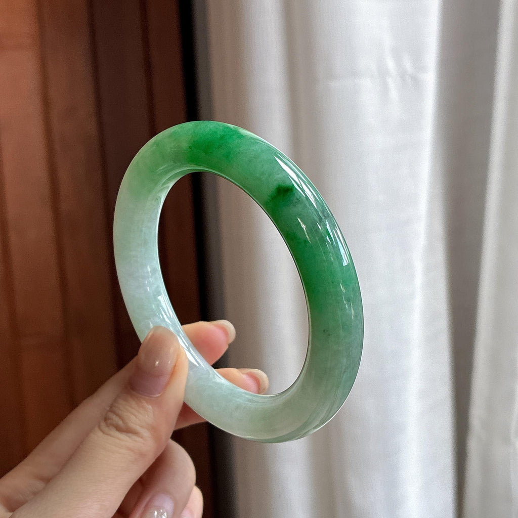 细糯种带色圆条手镯 57圈 天然缅甸A货翡翠（yc485339）