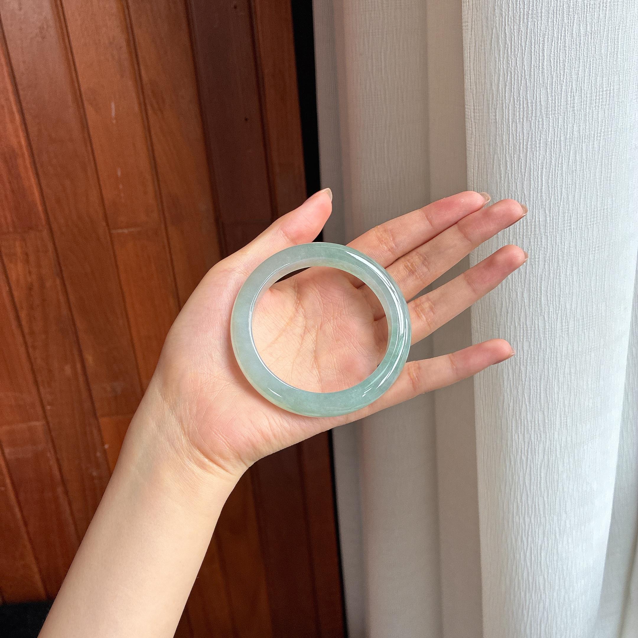 糯冰晴底翡翠平安镯（55.6mm)（yc424285）