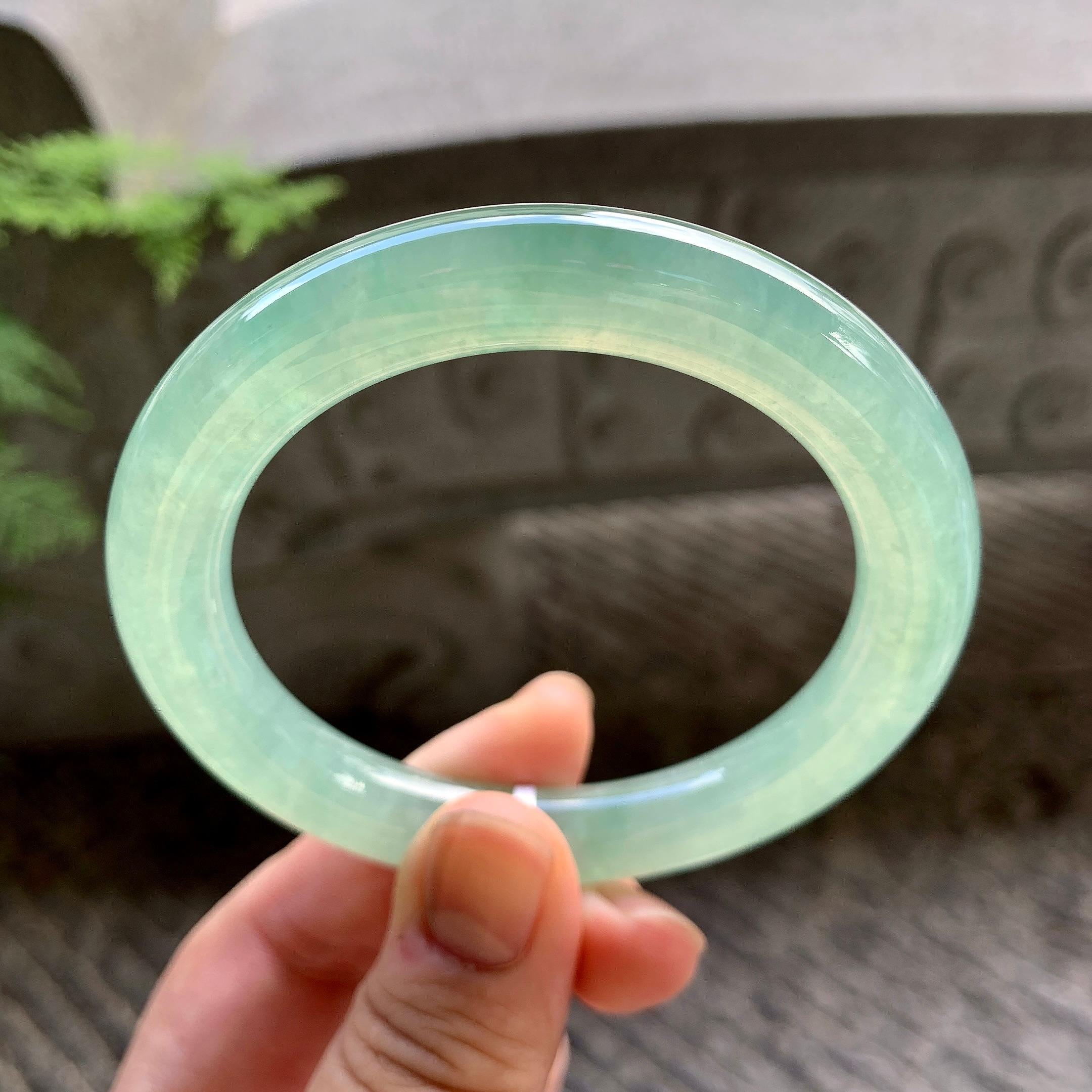 糯冰种晴水圆条手镯（55.7mm）（yc202370）