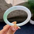 细糯种飘绿圆条手镯55.7圈          天然缅甸A货翡翠（yc460733）
