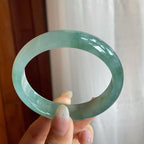 糯冰种湖水绿带黄翡翡翠平安镯（56mm）（yc220241）