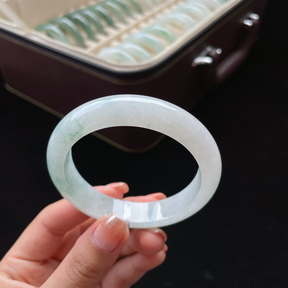 细糯种飘花正圈翡翠手镯（55mm）（yc018713）