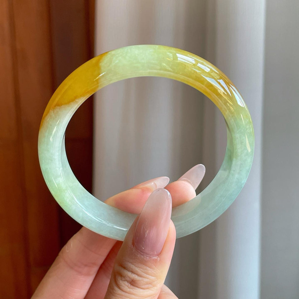 糯冰带黄翡翡翠平安镯（57.2mm）（yc272889）