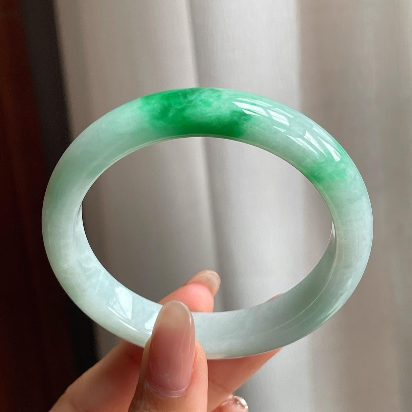 糯冰种带色翡翠平安镯（52mm）