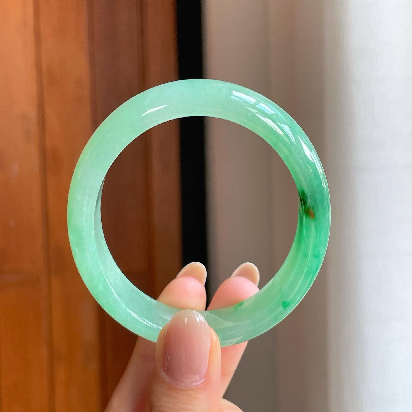 冰种满绿翡翠贵妃镯（56mm)（yc374040）