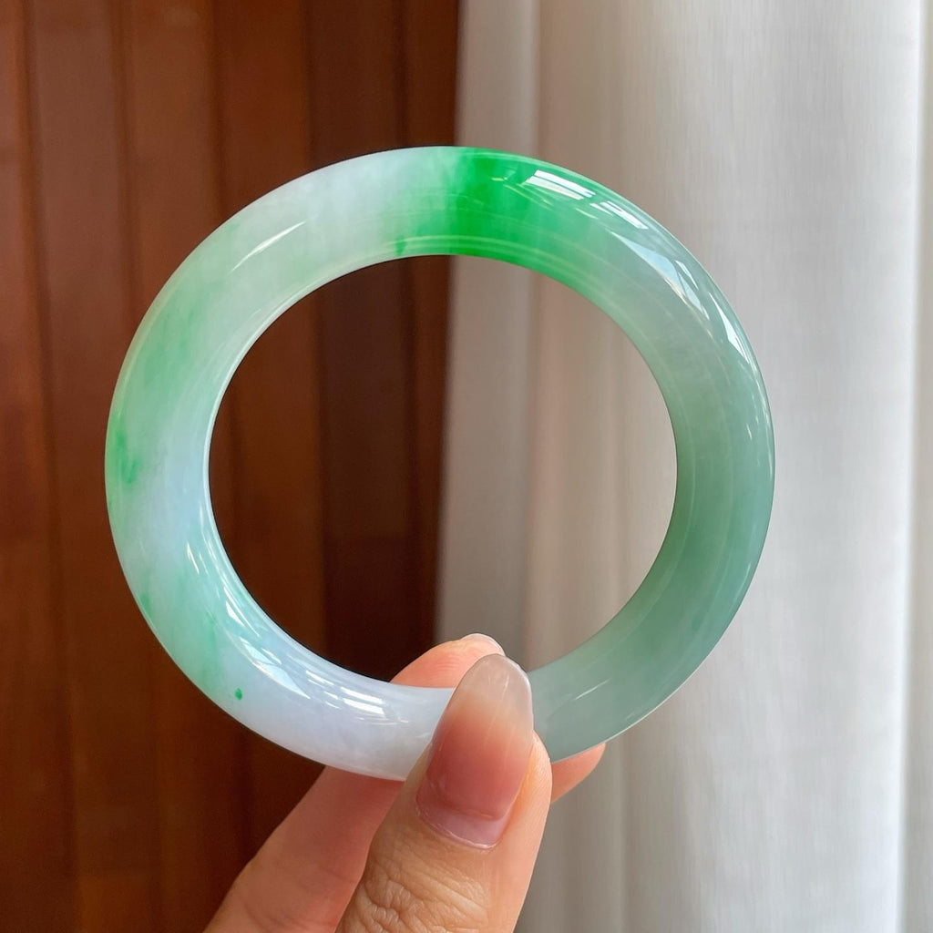 冰种带翠色翡翠圆条手镯（56mm）（yc329498）