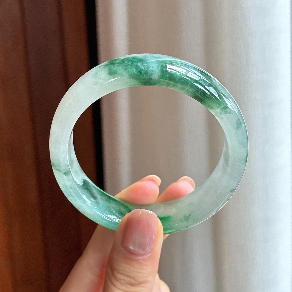 糯冰飘花宽版翡翠平安镯（54.4mm)（yc420167）