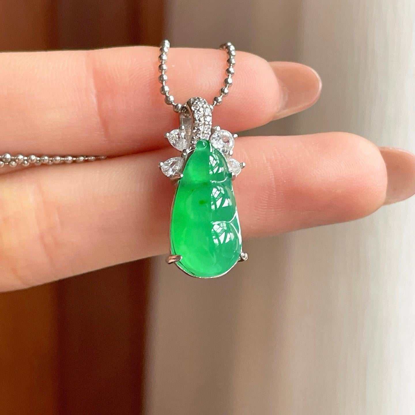 S925银镶冰种满绿翡翠豆子（yc352467）