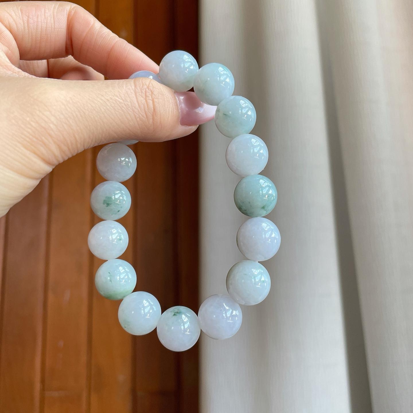 糯冰白底飘花翡翠珠串手串（yc284603）