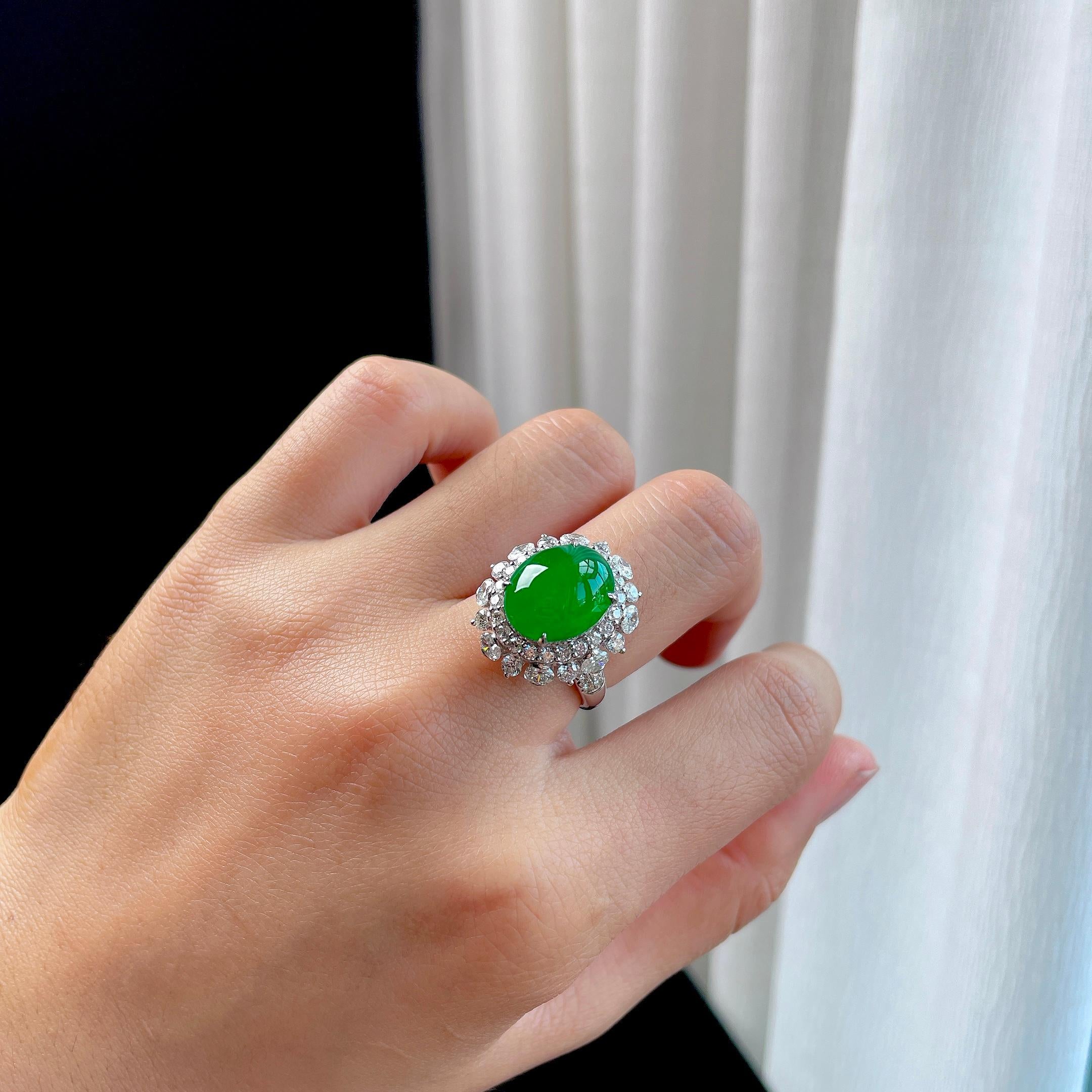 18k金钻镶冰种满绿翡翠蛋面戒指（yc344506）