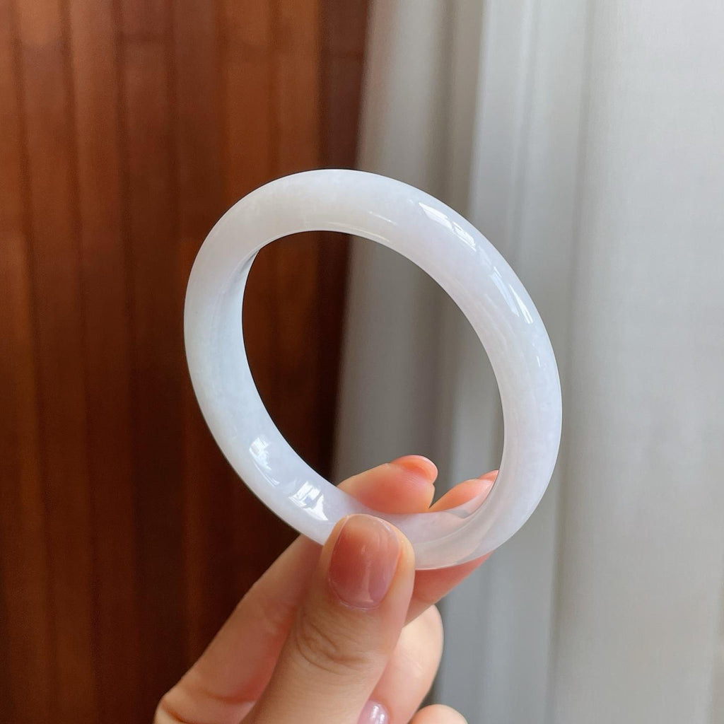 糯冰白月光翡翠贵妃镯（59mm)（yc323209）