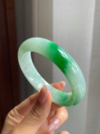 糯冰种带辣色平安镯（53mm）