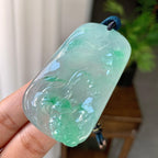 冰种飘绿山水牌挂件（yc246701）