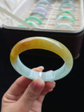 糯冰飘黄正圈翡翠手镯（58mm）