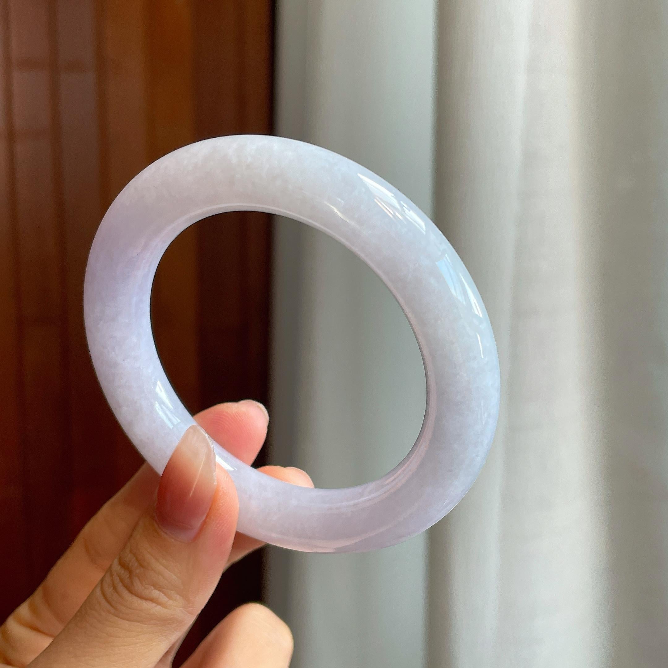 糯冰淡紫罗兰翡翠圆条手镯(56.2mm)（yc316599）