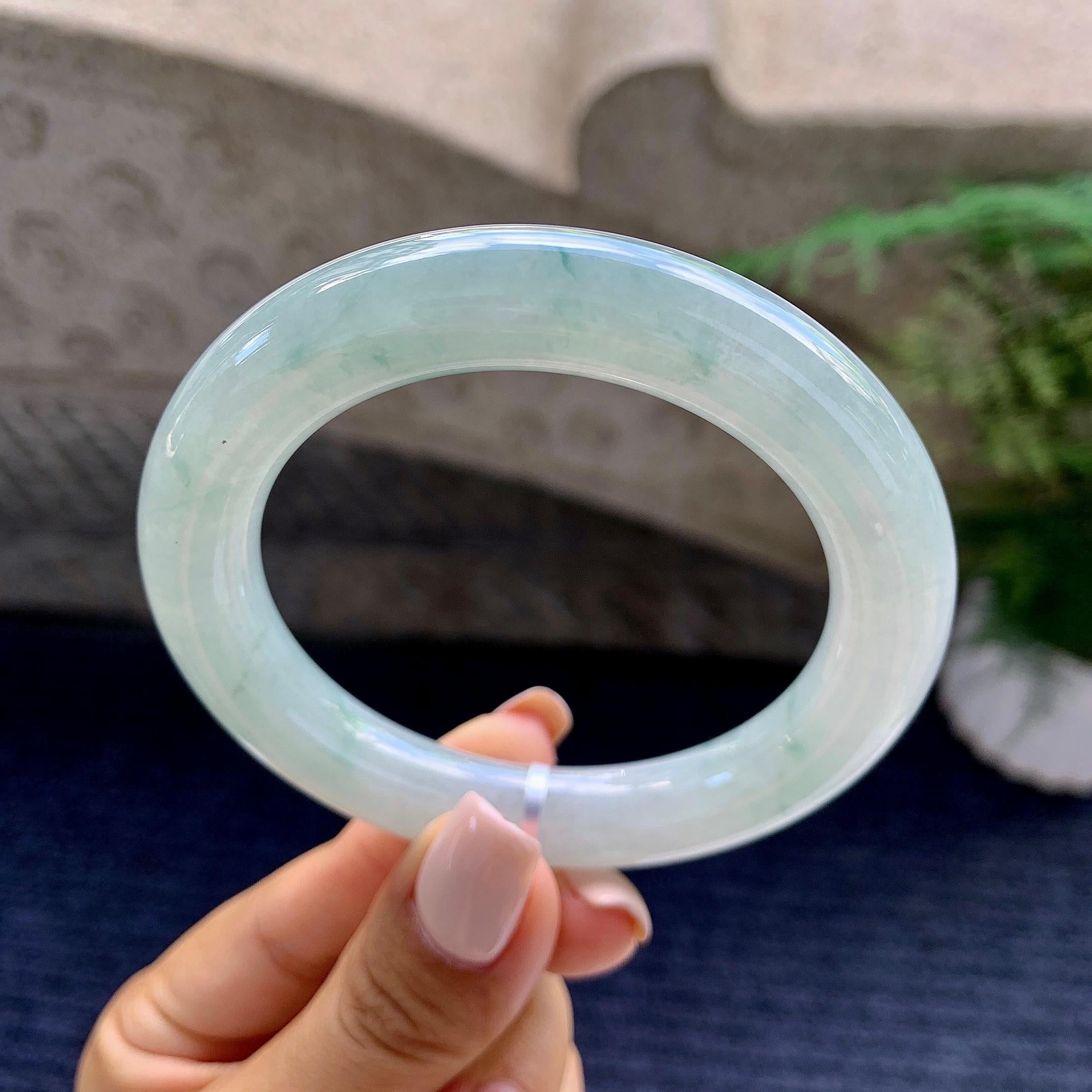 细糯种飘花圆条手镯（55.5mm）（yc223958）