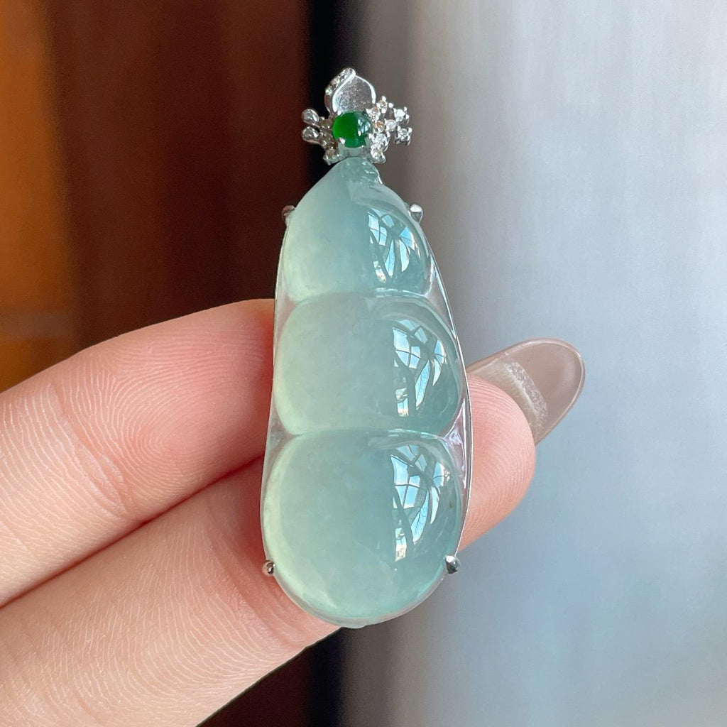 18k金镶冰种蓝晴底翡翠豆子（yc242742）