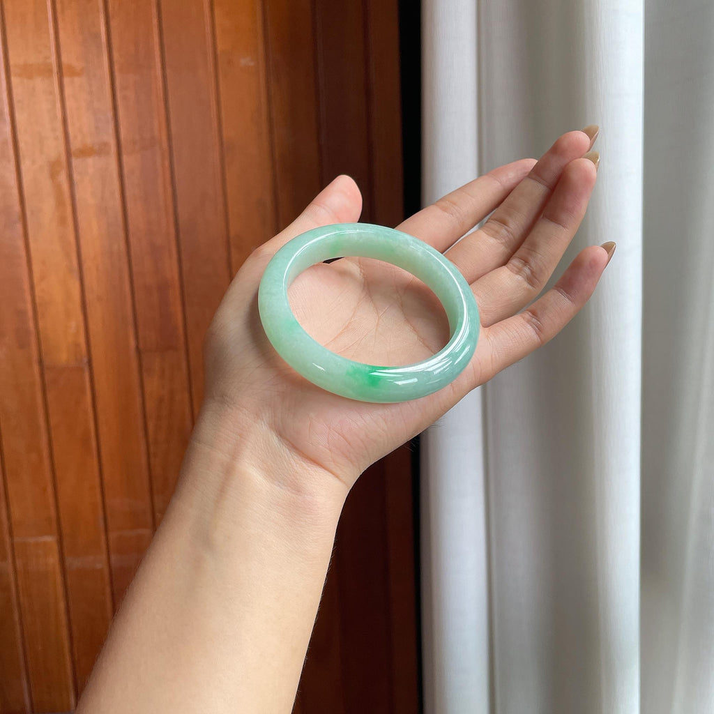 糯冰带色翡翠平安镯(56.5mm)（yc424557）