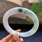 大圈口     细糯种飘花正圈平安镯     63.1圈     天然缅甸A货翡翠（yc408847）