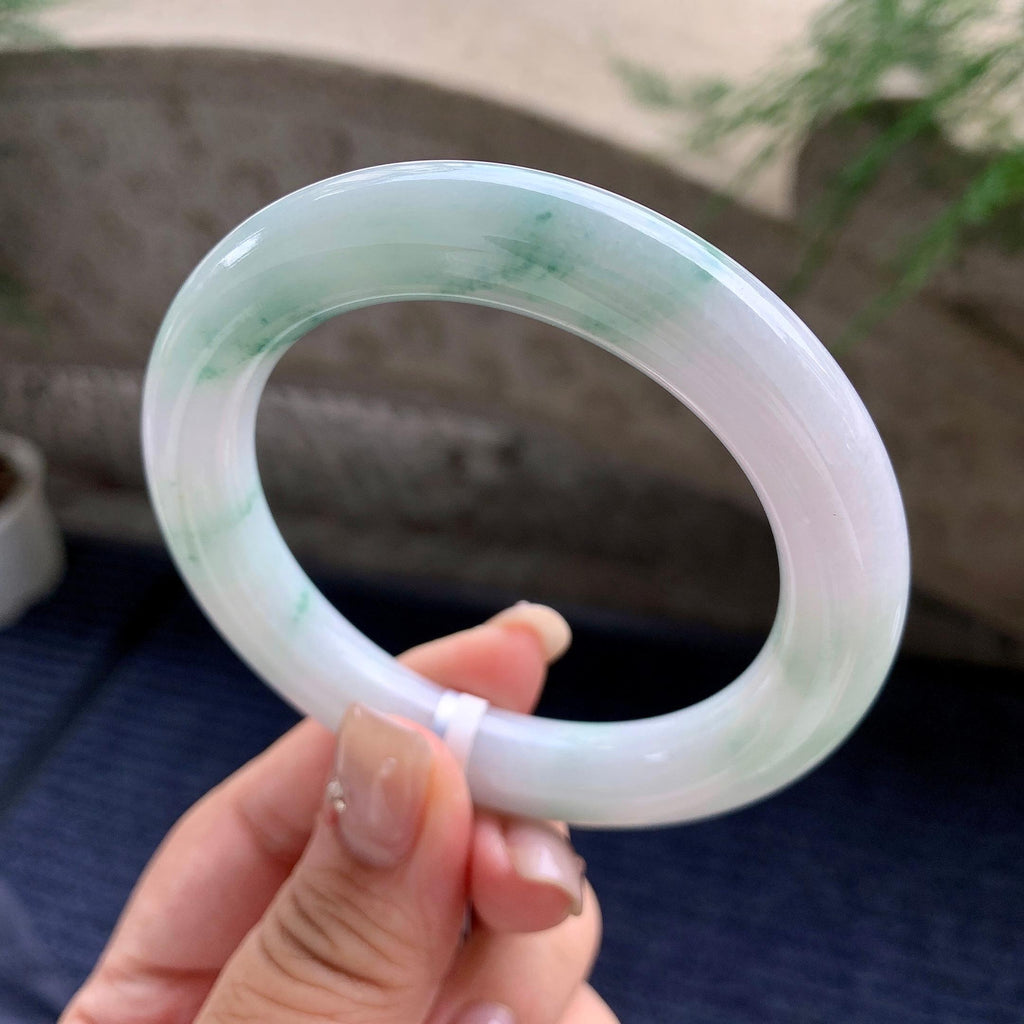 细糯种飘绿花圆条手镯 55.4圈口 天然缅甸A货翡翠（yc464098）