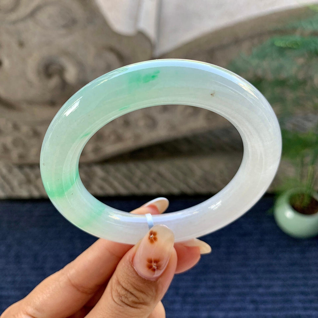 糯冰种飘绿圆条手镯（54.4mm）（yc248092）