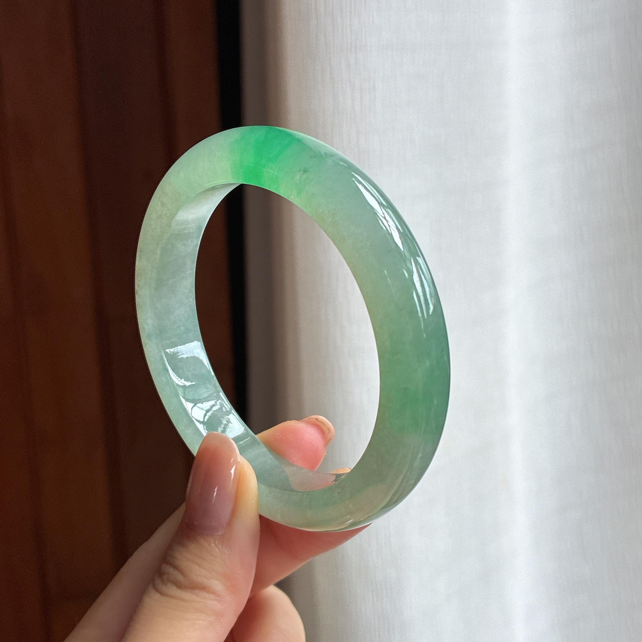 冰种带色翡翠平安镯（56.7mm)（yc424258）