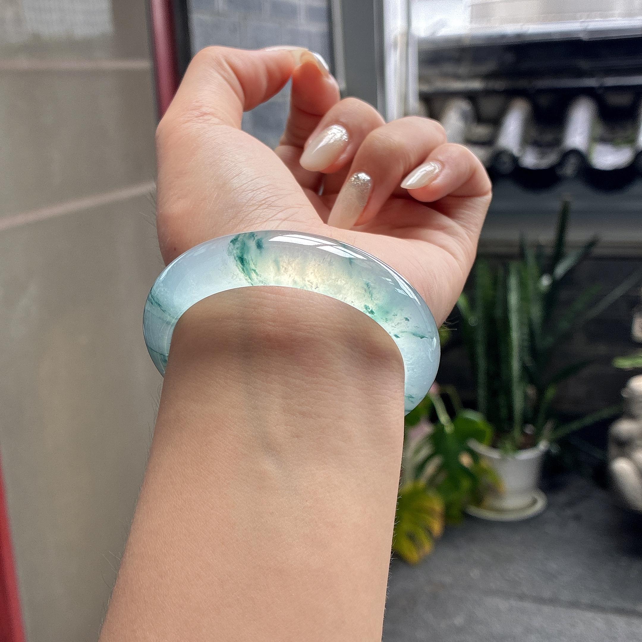 高冰种起光飘花正圈平安镯 56圈 天然缅甸翡翠Ａ货（yc487457）