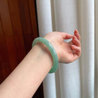 糯冰湖水绿翡翠圆条手镯（53.8mm）（yc354241）