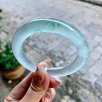 高冰种飘花圆条手镯（55.1mm）（yc246678）