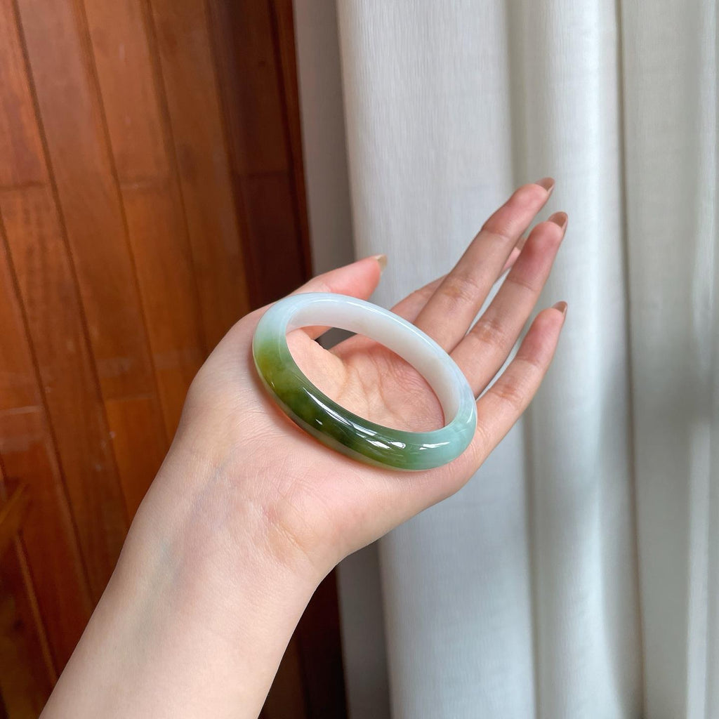 糯冰带色翡翠平安镯（53mm)（yc360247）