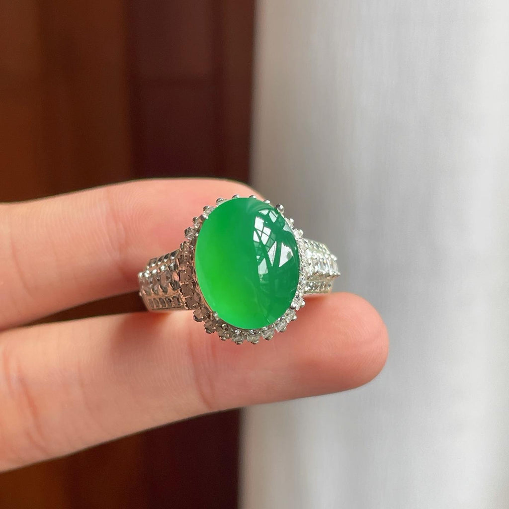 铜托冰种满绿翡翠蛋面（yc257807）