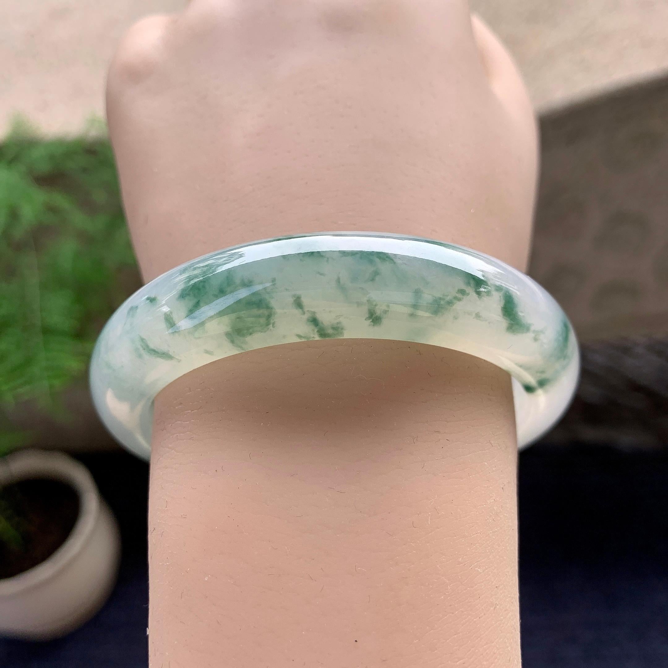 糯冰种飘花平安镯（55.8mm）（yc197611）