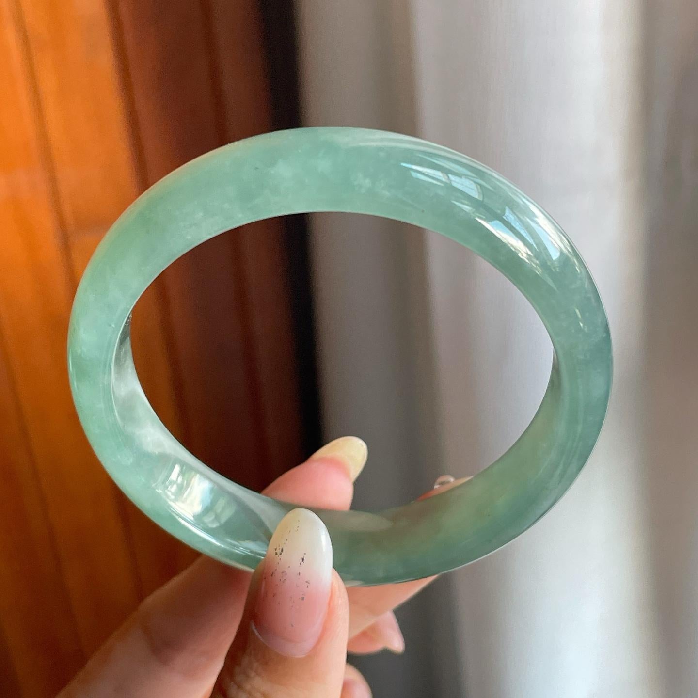 糯冰种湖水绿翡翠平安镯（56.3mm）（yc220799）