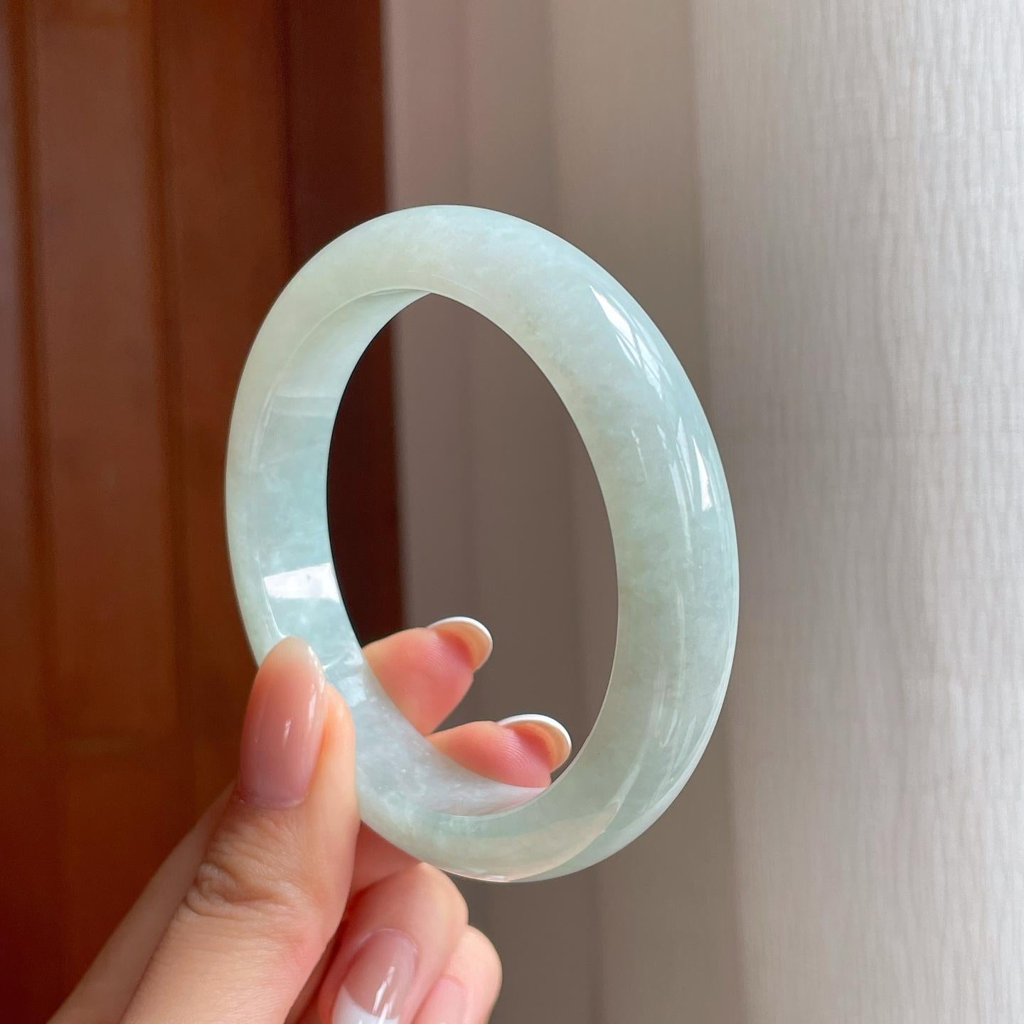 糯冰晴底翡翠平安镯（57mm)（yc375377）