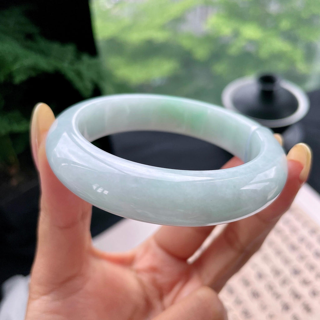 细糯种飘绿正圈平安镯55.5圈 天然缅甸A货翡翠（yc473061）