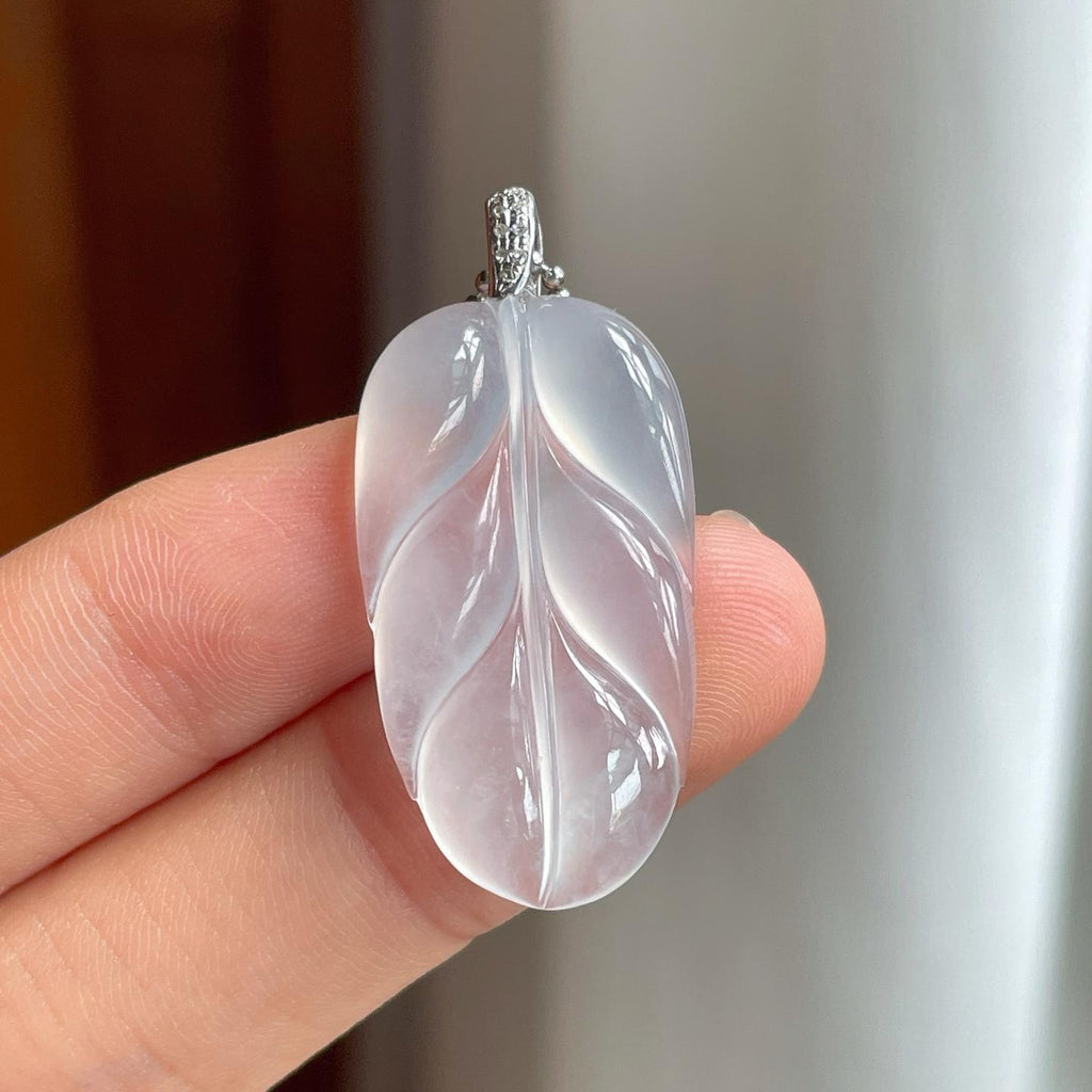 18k金扣冰种无色翡翠叶子（yc257811）